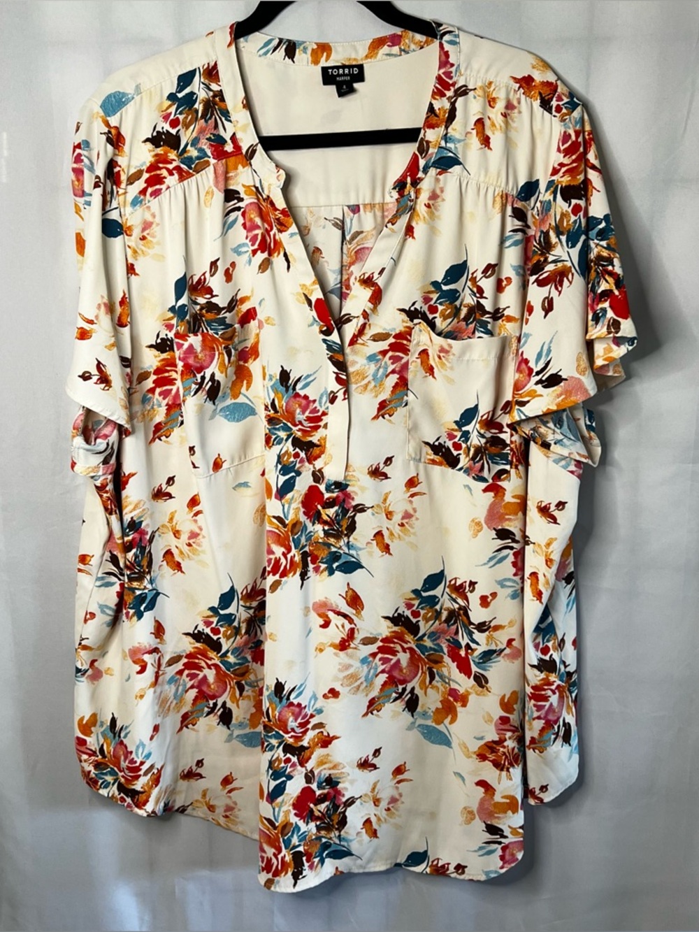 Torrid Harper Blouse Size 4 Floral Chiffon Short Sleeve Plus Size